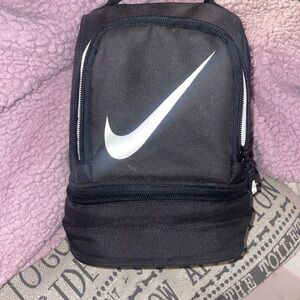 Nike Black and White Kids lunch bag
